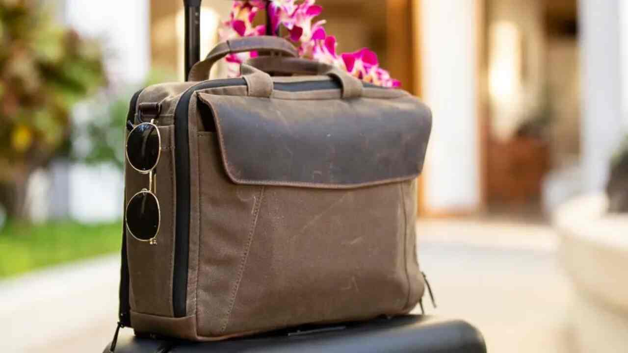 7 Reasons Why Your Bag Needs A Trolley Sleeve